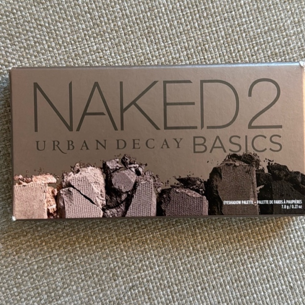 Naked 2 urban decay palette
